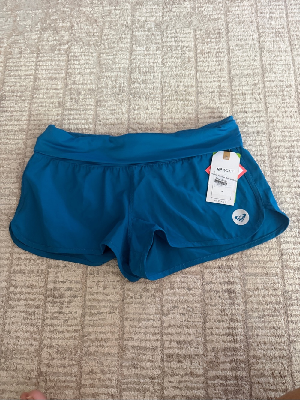 Roxy fold over “endless summer” boardshorts, Teal blue, size M, BNWT